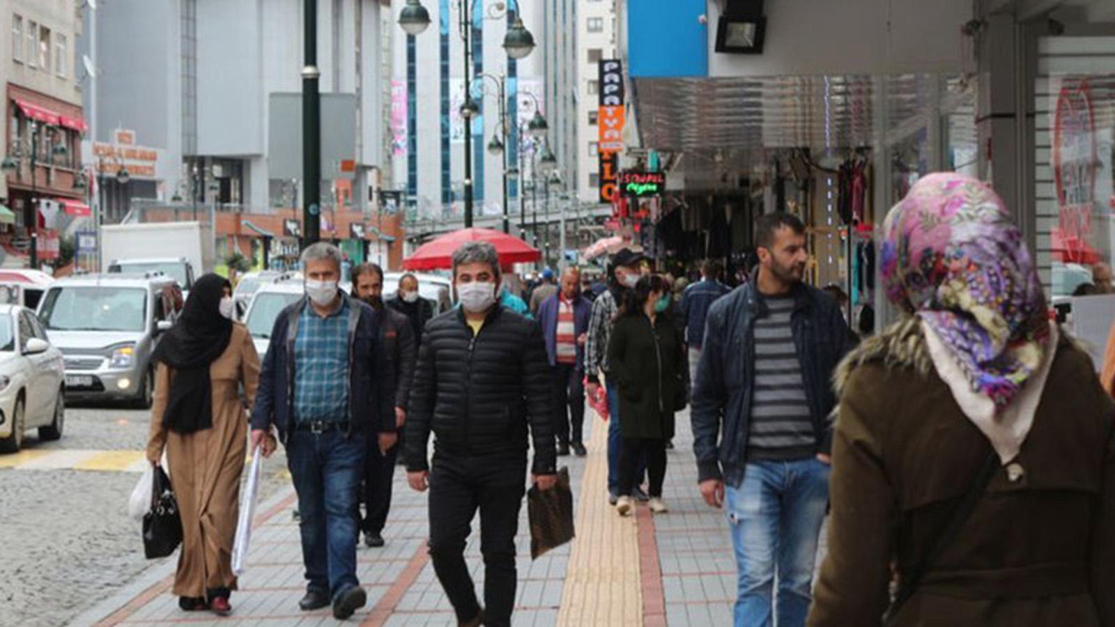 Rize'de bir haftada Koronavirüs'lü kişiler ile temaslı 18 kişi karantinadan kaçtı 