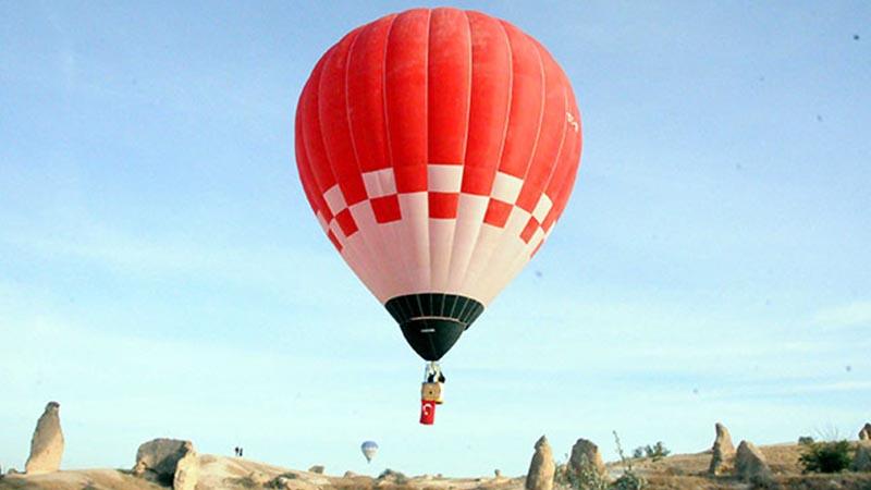 Aşı yaptıran 100 kişiye çekilişle balon turu hediye edilecek