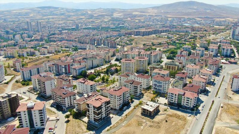 Elazığ'da depremden sonra artan ev fiyatları düşmedi; bazı bölgelerde kiralık ev fiyatı 4 bin lirayı aştı!