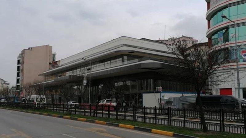 AKP'li Trabzon Büyükşehir Belediyesi'nin 150 milyon TL'lik katlı otoparkı elde kaldı 