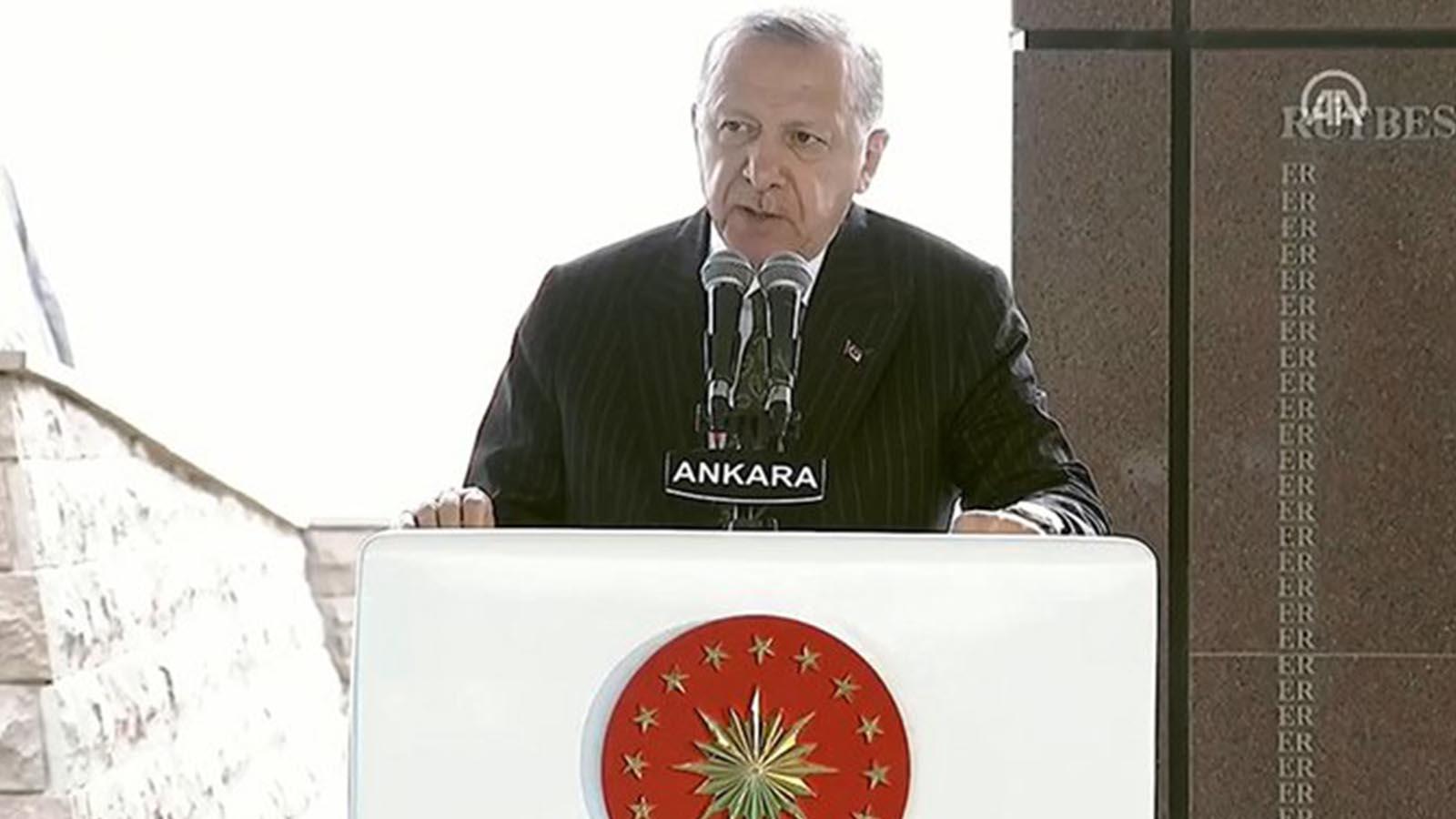 Erdoğan: 2023'e endekslediğimiz hedeflerimiz aslında tıpkı milli mücadelemizin kendisi gibi küresel senaryolara karşı bir başkaldırıdır