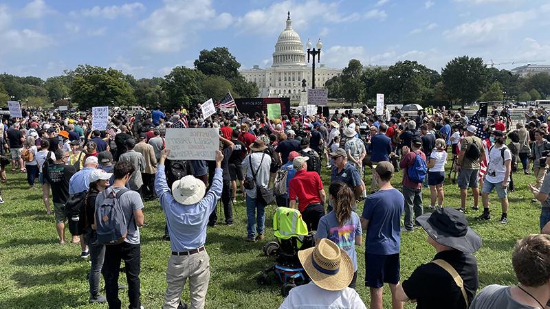 Washington'da Kongre baskınında tutuklananlar için destek gösterisi düzenlendi