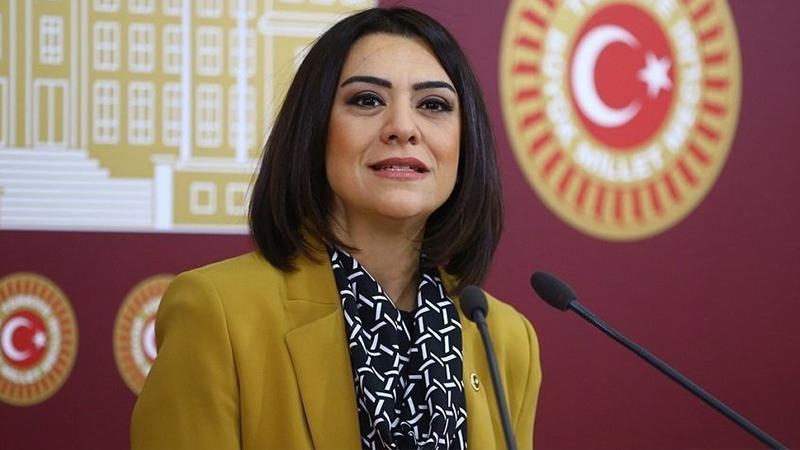 CHP'li Taşcıer: Mamak Kaymakamlığı muhtarlara Erdoğan'ın fotoğrafını asın talimatı verdi