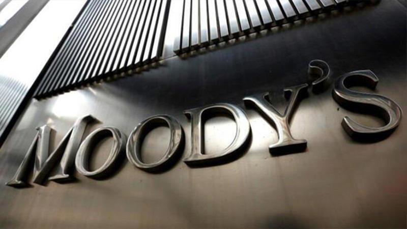 Moody’s Türkiye’nin kredi notunu düşürdü 