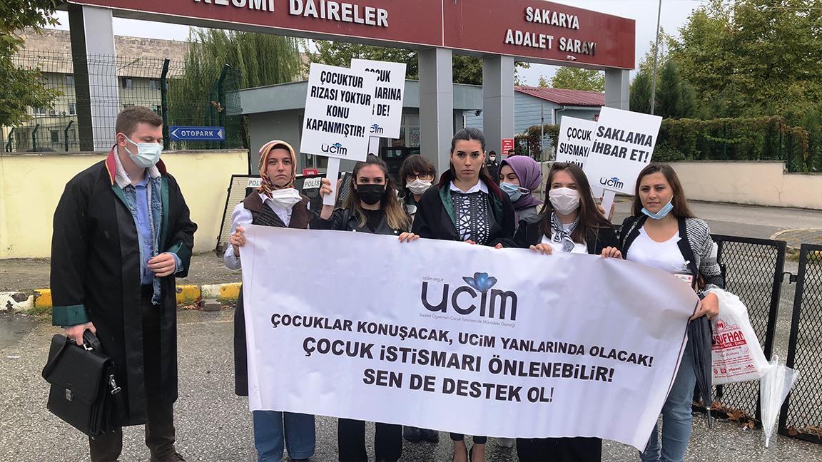 Sakarya'daki istismar davasında dinlenen tanıklar da istismara uğradıklarını duruşmada anlattı! 