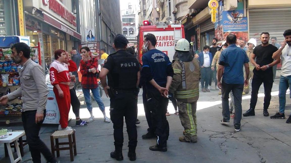 Beyoğlu'nda lokantada yangın çıktı