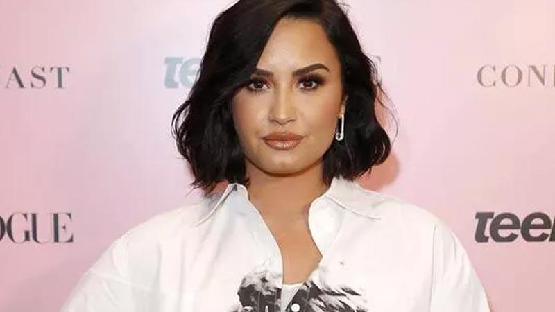 Demi Lovato: UFO gördüm; sıcak ve sevgi dolu bir deneyimdi