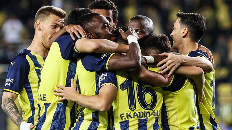 Fenerbahçe'nin Kasımpaşa maçı ilk 11'i belli oldu