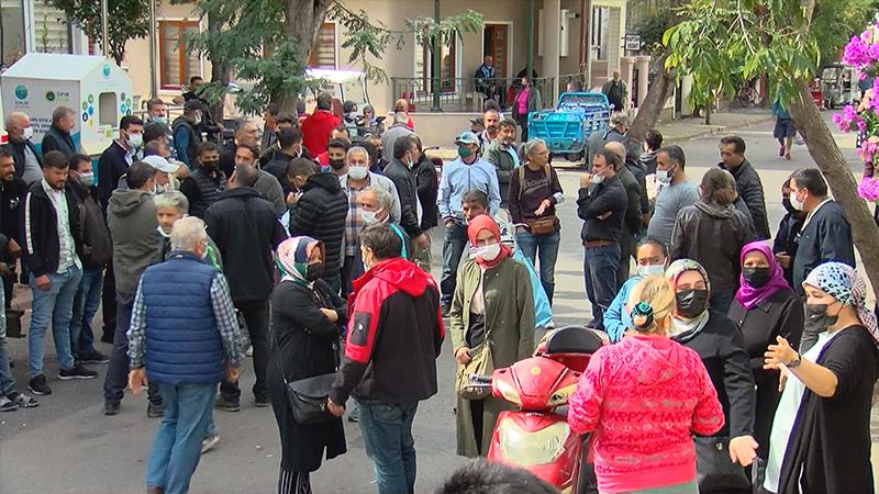 Büyükada'da akülü araçlar yasaklandı, ada sakinleri kararı protesto etti