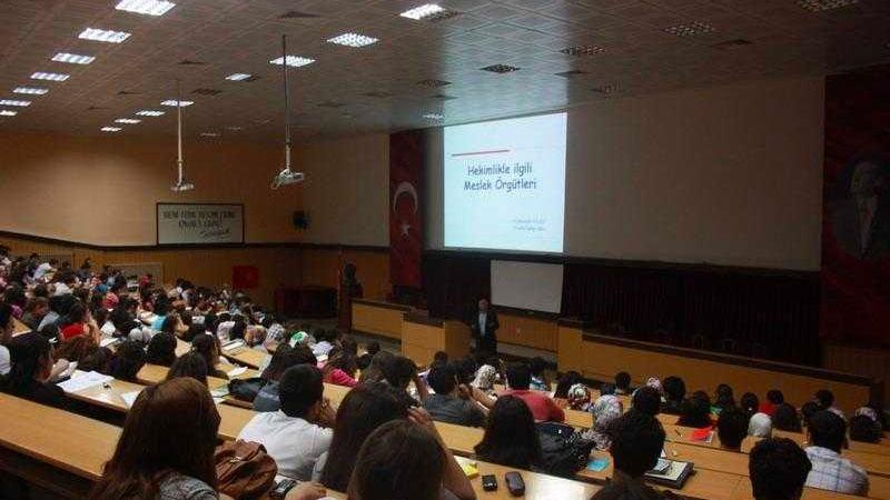 Üniversitelerde Koronavirüs tedbirleri: Akademisyenlere ses tonu uyarısı