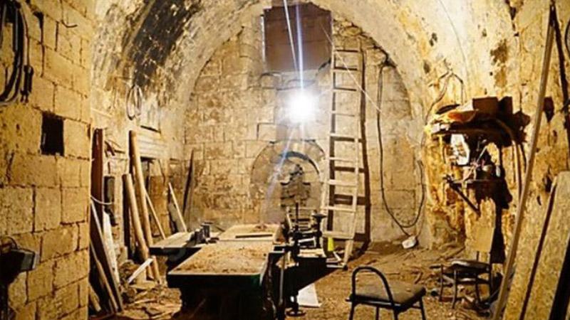 Mardin'deki 1700 yıllık Mor Yuhanna Kilisesi açık artırmayla yurt dışında satışa çıkarıldı