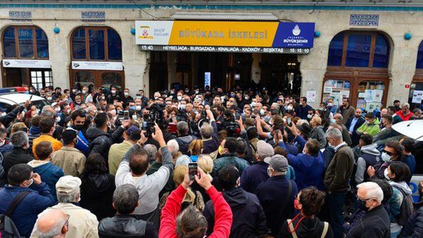 Hilal Kaplan: Açılmış bir tahliye davası yok çünkü İBB kaybedeceğini bildiği bir hukuki süreçle kaybetmek değil, algı ile siyasi bir konsolidasyon yapmayı umuyor