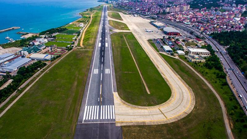 58 milyon liralık onarım ihalesi yapılan Trabzon Havalimanı uçuşa kapatıldı