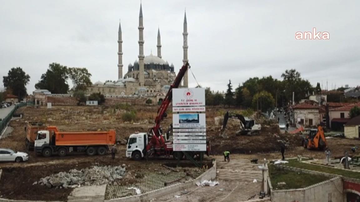 Edirne'de Selimiye Meydanı için ilk kazma vuruldu 