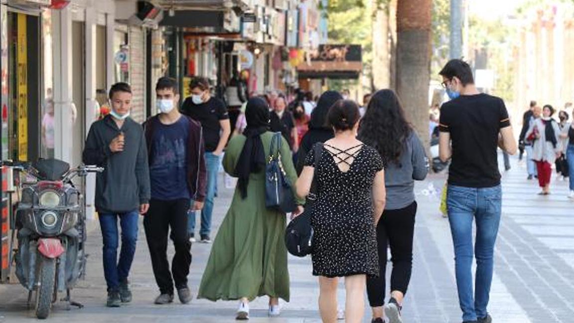 Denizli Tabip Odası Başkanı Prof. Dr. Erbay: Her gün bir uçak dolusu insanımızı kaybediyoruz