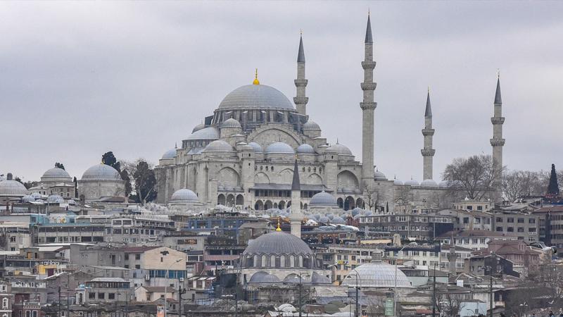 Nihal Bengisu Karaca: Güven sorunu yaşıyorsak, kimse kusura bakmasın; Süleymaniye'nin silüeti tehlikede mi?