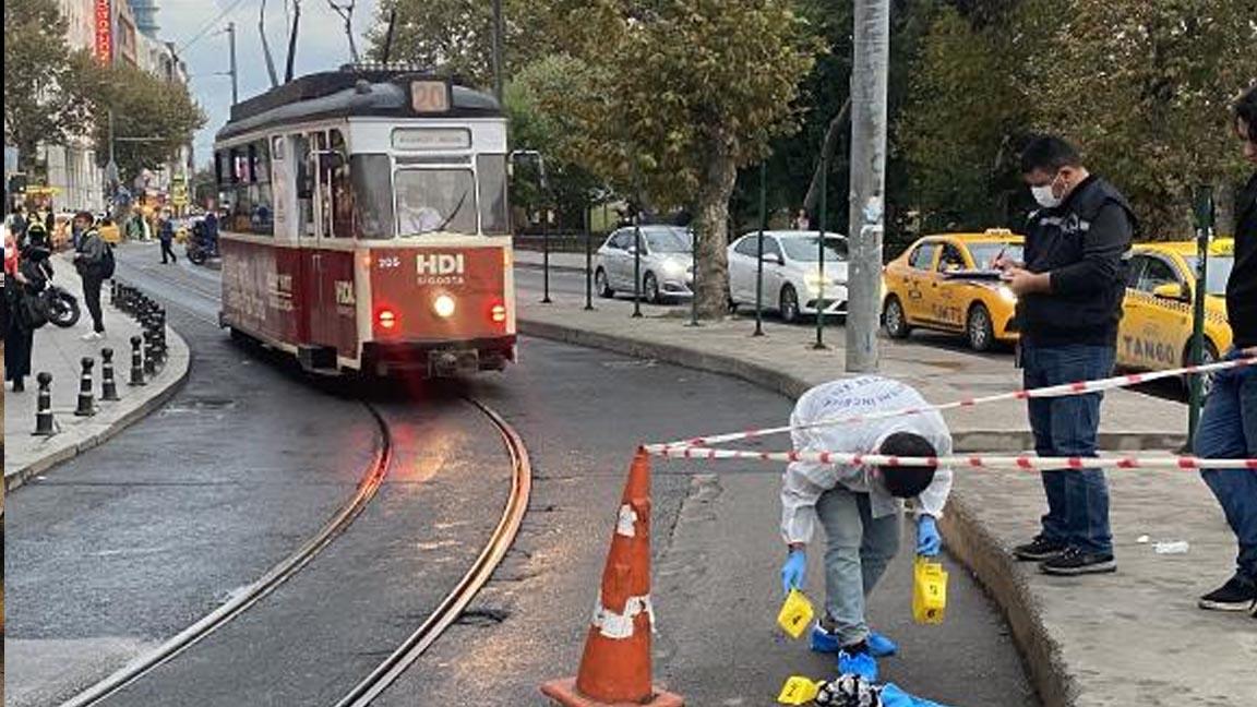 Kadıköy'de bir kişinin bıçaklanarak öldürülmesine ilişkin 2 şüpheli tutuklandı