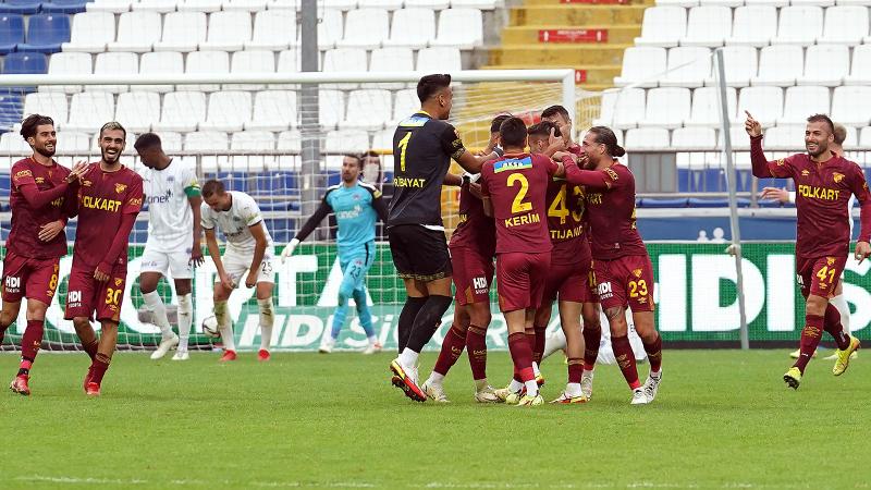 Göztepe, Kasımpaşa karşısında geriden gelip kazandı