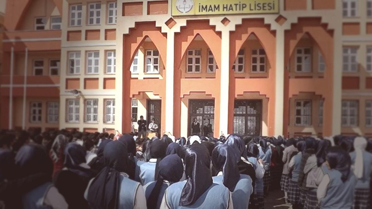 Yeni Şafak yazarı: İmam hatip liseleri bu topluma 100 yıl kazandırmıştır