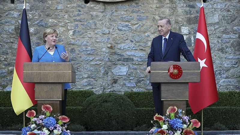 Karar yazarı Karaalioğlu: Türkiye'nin başkanlık macerası açıkça, bu ülkenin koalisyon olgunluğuna kavuşması gerektiği herkese gösterdi