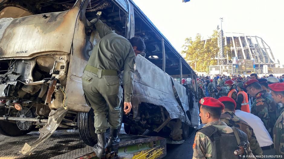 Suriye'de askeri araca bombalı saldırı