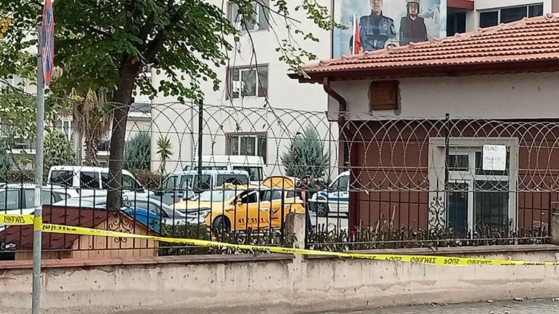 Kocaeli'de vahşet: Sevgilisini öldürdü, cesedi el koyduğu taksiyle karakola götürdü