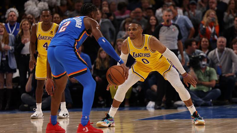 Thunder, Lakers'ı 26 sayı geriden gelip yendi