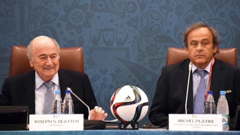 Blatter ve Platini'ye 'dolandırıcılık' suçlaması