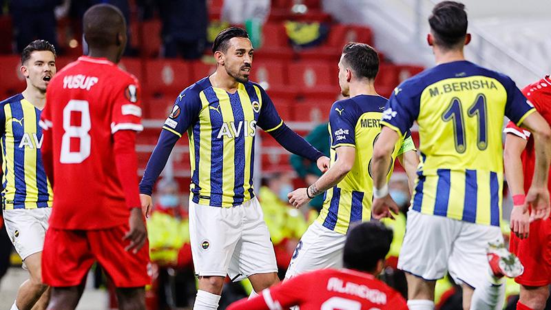 Fenerbahçe Avrupa Ligi'ndeki ilk galibiyetini aldı, gruptan çıkma iddiasını sürdürdü