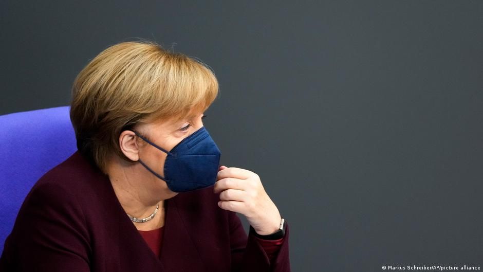 Merkel: Önümüzde çok zor haftalar var