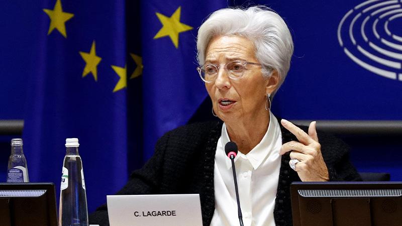 Avrupa Merkez Bankası Başkanı Lagarde: Enflasyon kademeli olarak düşecek