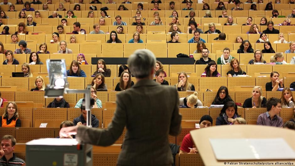 Almanya'da her dört profesörden biri kadın