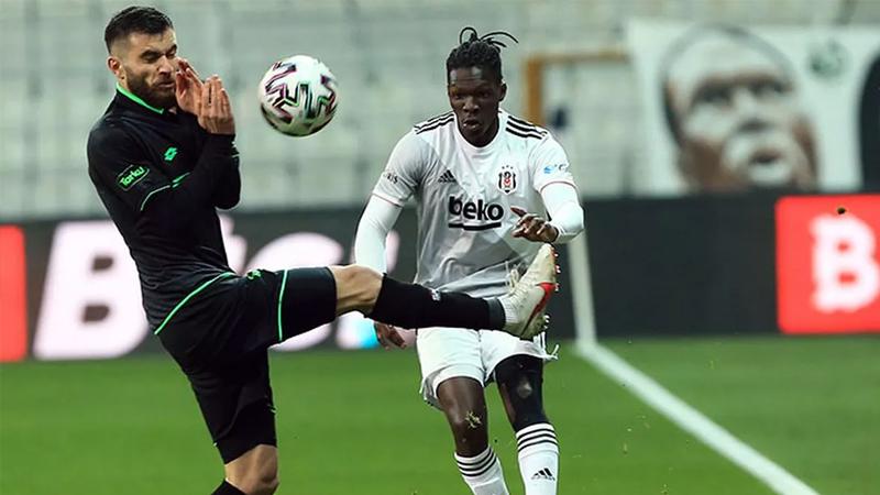 Beşiktaş, Fabrice N'sakala'nın kadro dışı bırakıldığını açıkladı