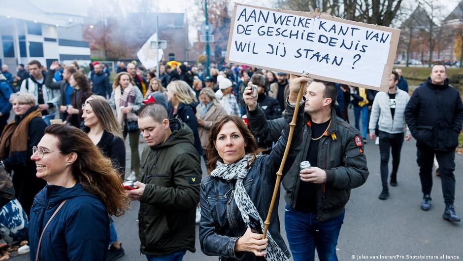 Avrupa ülkelerinde korona protestoları