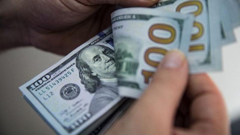 Dolar ve euroda günün ilk rakamları