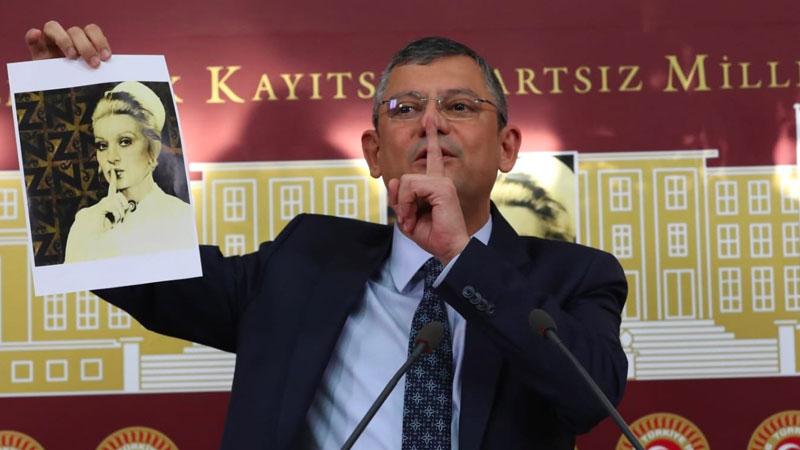 CHP’li Özel: Türkiye; tarihinin en büyük krizinde boğulurken iktidar partisi "kriz yokmuş" gibi davranıyor