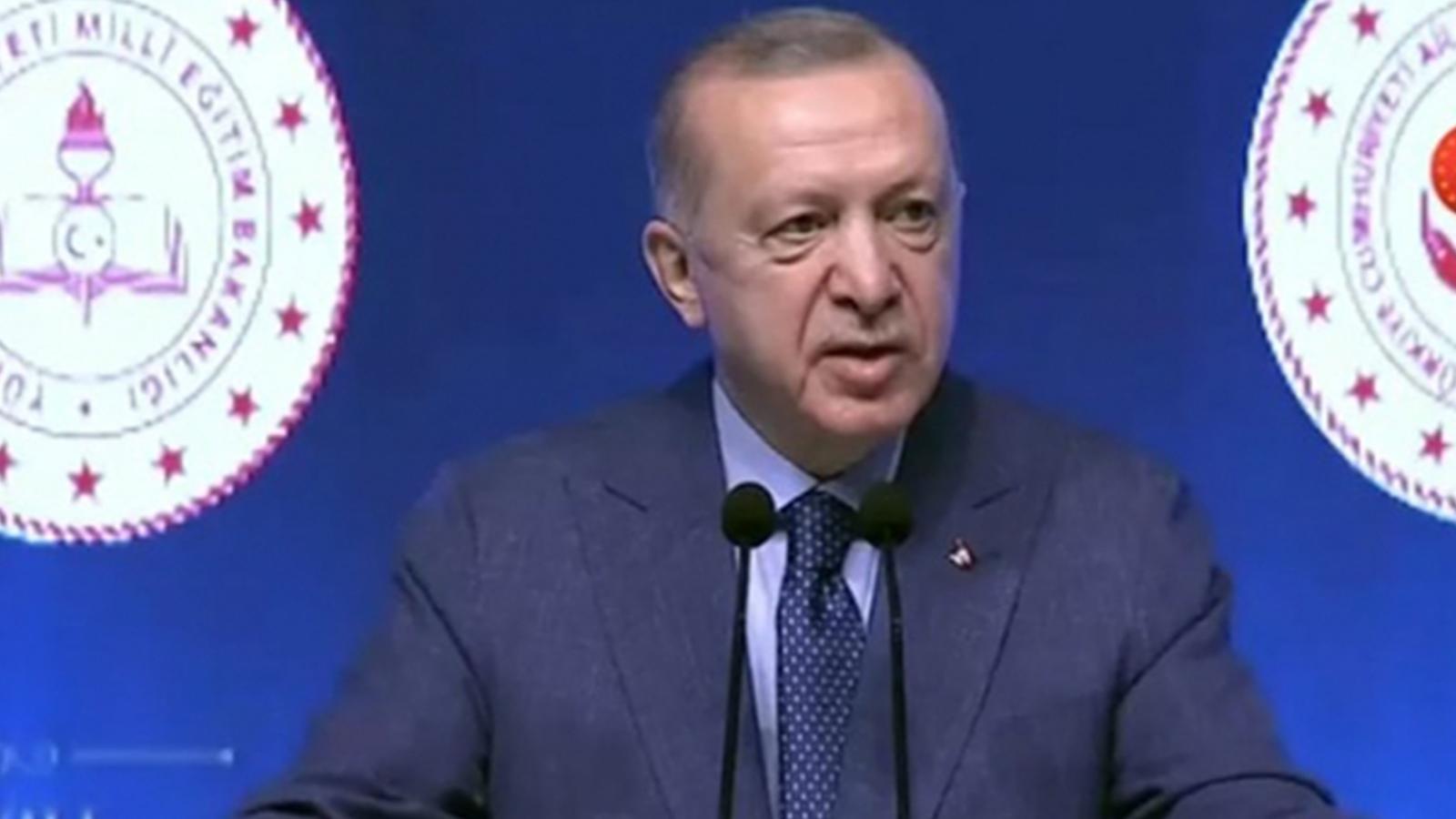 Akif Beki: Rezervler erirken Erdoğan, başbakanlıkta yoktu fakat bir başbakanlık da yoktu artık