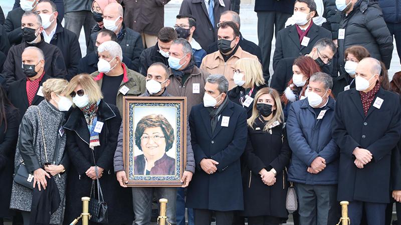 Güldal Akşit son yolculuğuna uğurlandı