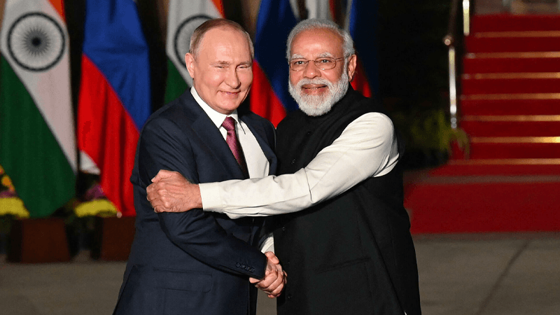 Rusya Devlet Başkanı Putin ile Hindistan Başbakanı Modi, Yeni Delhi'de bir araya geldi