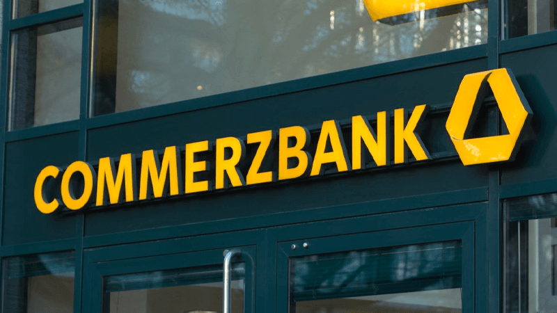 Commerzbank, dolar/TL tahminini yükseltti