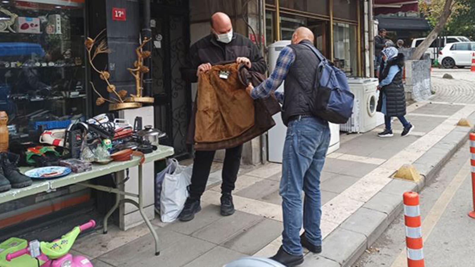 Zamlar ve kur yurttaşın belini büktü; "Spotçular Çarşısı’na vatandaşlar artık ikinci el eşya almaya değil, borçları için eşyalarını satmaya geliyor"