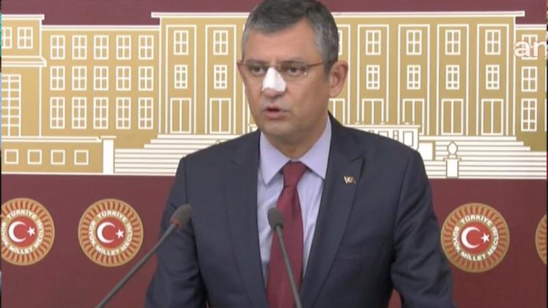 CHP'li Özel: Sağlık konusunu bile çarpıtabilecek kadar alçalabilene, adı üstünde ‘Melih Gökçek’ denir