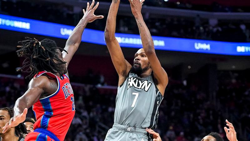 Kevin Durant'ten Pistons potasına 51 sayı