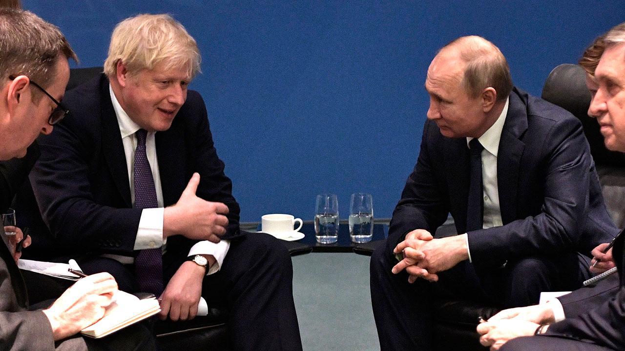 Putin ve Johnson, Ukrayna'yı görüştü; "İstikrarsızlaştıracak adımlar stratejik hata olur"