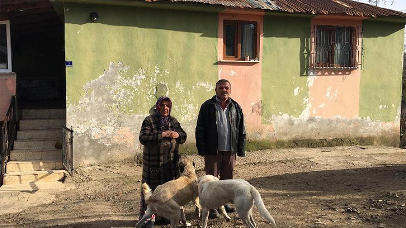 Jandarma kılığında girdikleri evden 200 bin TL değerinde altın ve para çaldılar