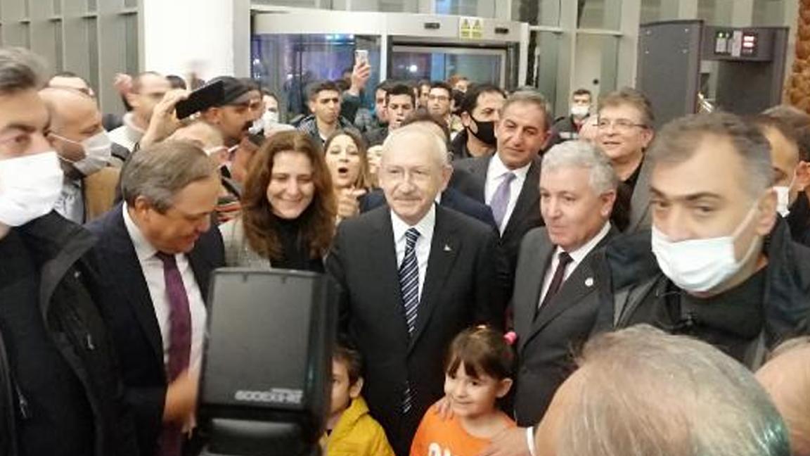 Kılıçdaroğlu'na doğum günü sürprizi