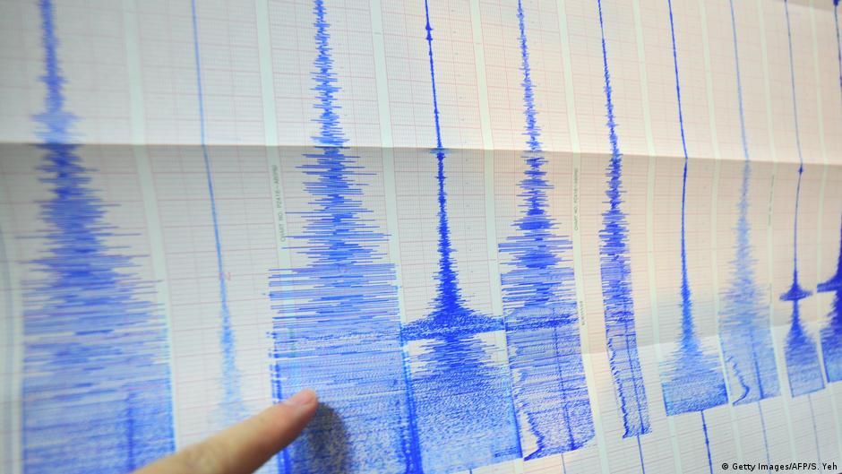 İtalya ve Yunanistan depremle sarsıldı