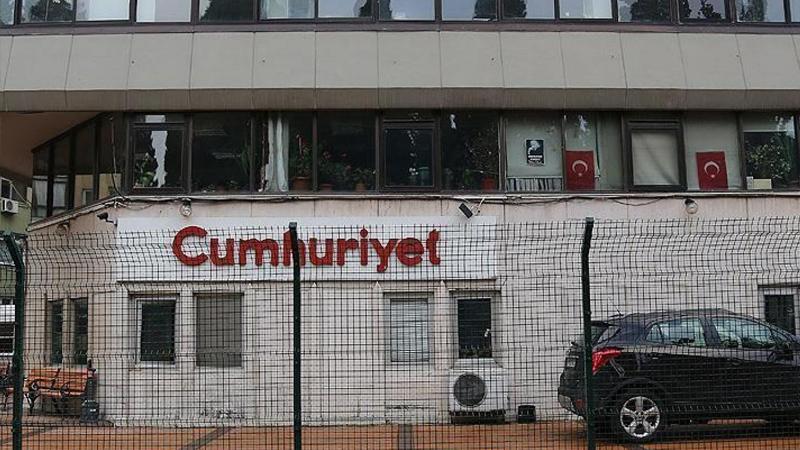 Cumhuriyet gazetesinden 4 istifa haberi daha geldi