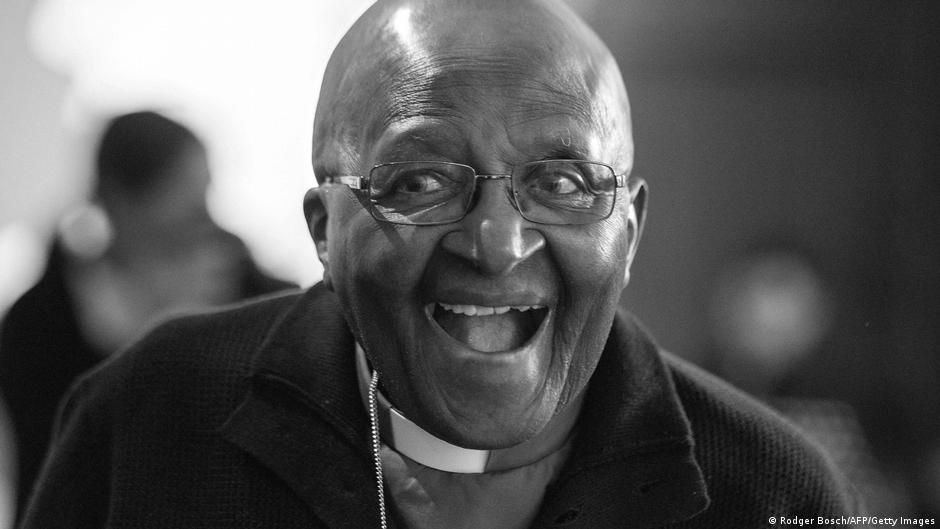 Nobel ödüllü Desmond Tutu hayata veda etti