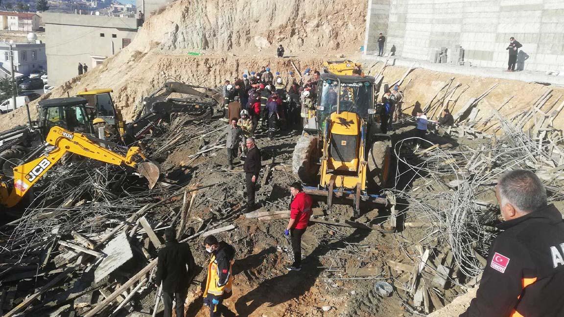 Mardin'de iş cinayeti: Beton dökerken çöken binanın enkazında kalan işçi hayatını kaybetti 